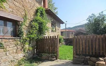 Casa Rural Antano カントリーハウス *